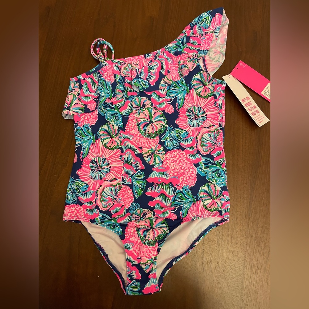Lilly Pulitzer girls size 8 bathing suit.